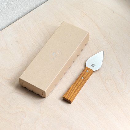 01 tokyo tools morinoki nůž na tvrdý sýr