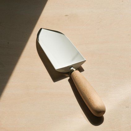 01 tokyo tools asano mokkousho lopatka