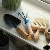 Nisaku Handheld Root Rake