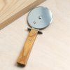 04 tokyo tools morinoki kráječ na pizzu